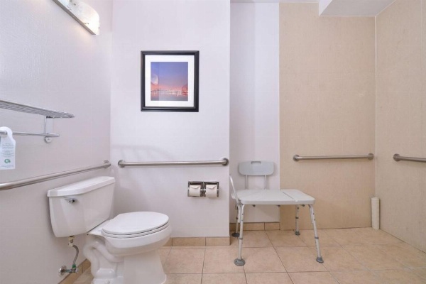 Best Western Plus Hotel At The Convention Center image 13